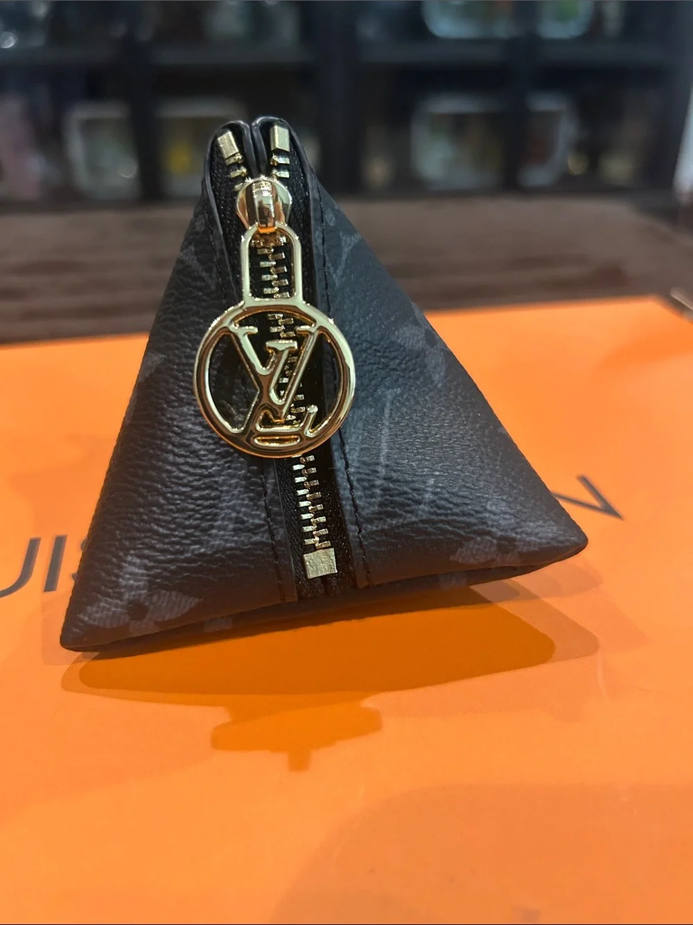 Fashion Jewelry leather coin